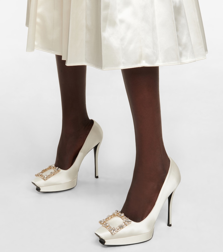  Roger Vivier Roger Vivier Plateau-pumps Flower Strass Aus Satin 