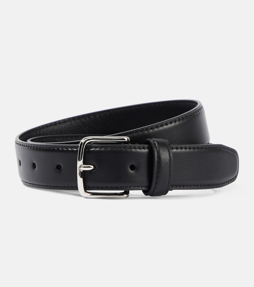 Leather belt