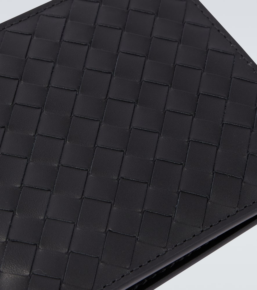 Bottega Veneta Intrecciato Leather Wallet In Black