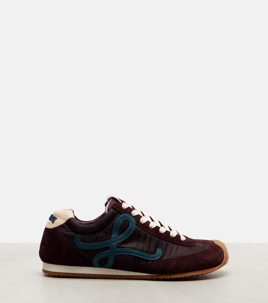 Loewe Flow Runner 2.0 Suede-trimmed Sneakers In Burgundy