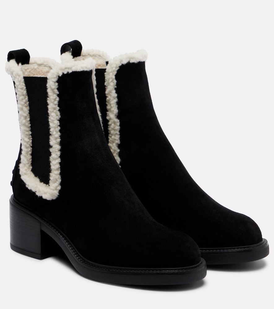 Tods Bottines Chelsea Gommino en daim et shearling 760 €