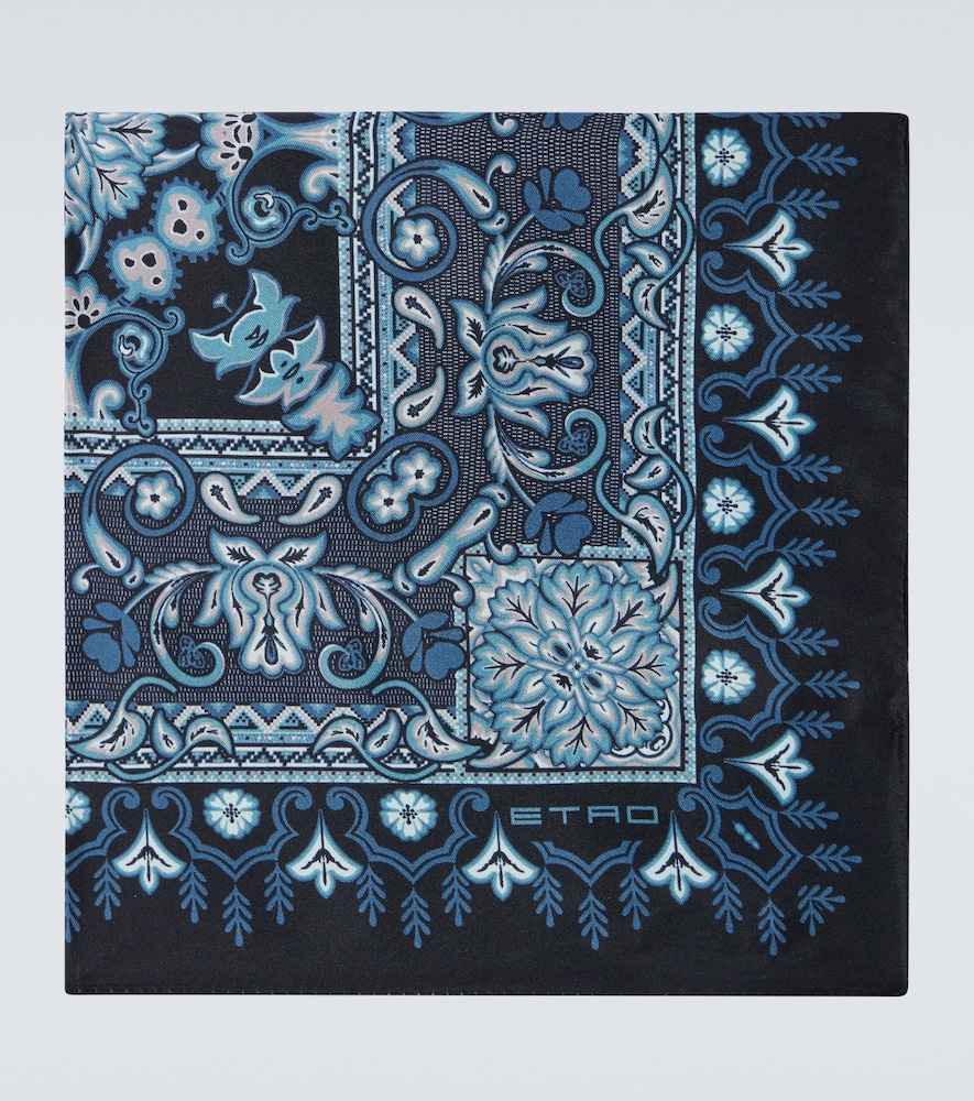 Etro Pochette de costume imprime en soie 75 €