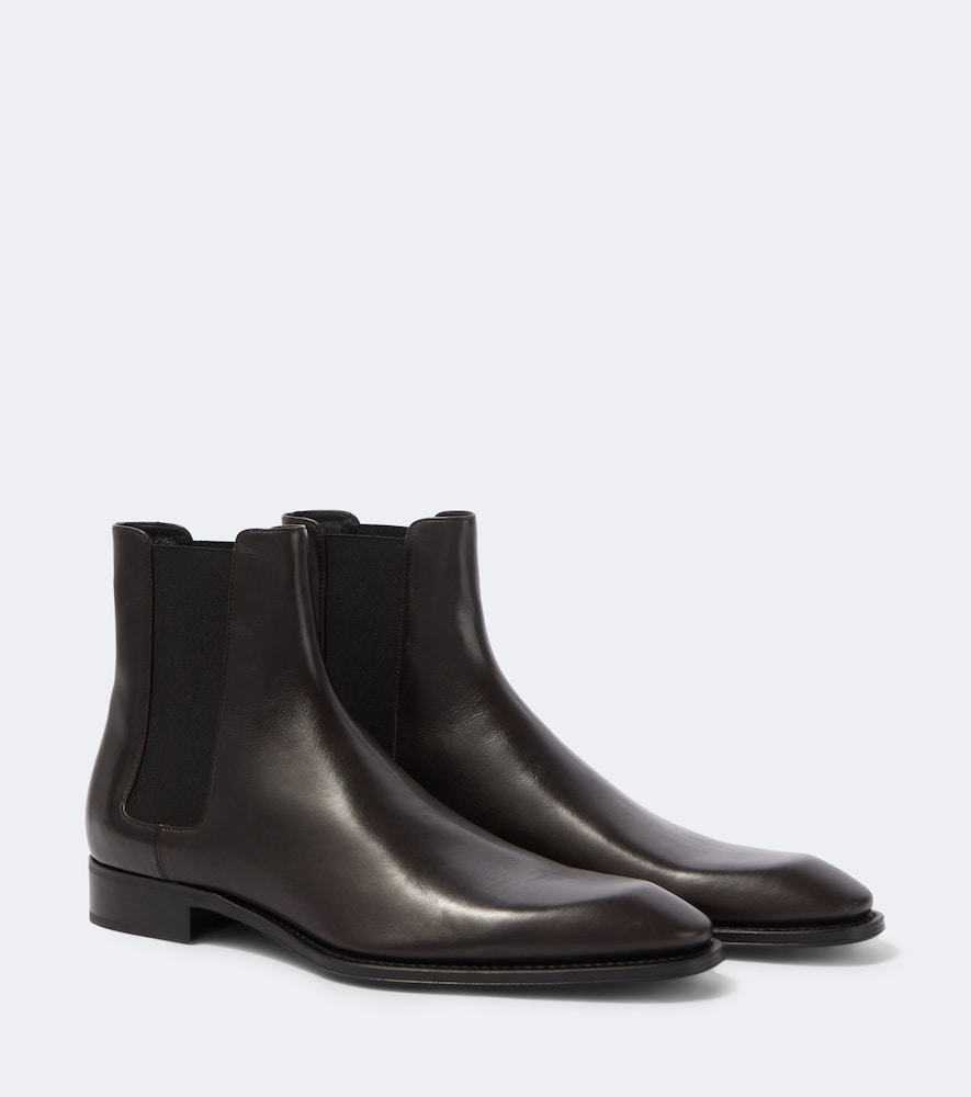 Saint Laurent Bottines Chelsea Aurelien en cuir 1500 €