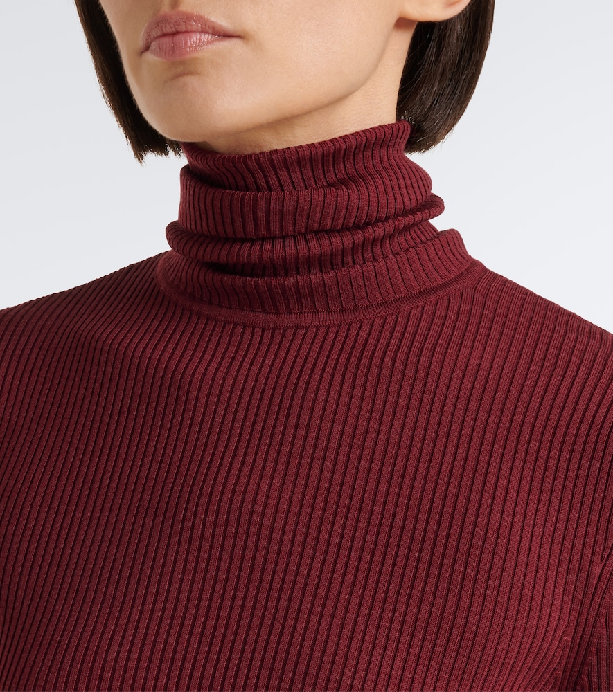 Ribbed-Knit Virgin Wool Turtleneck Top