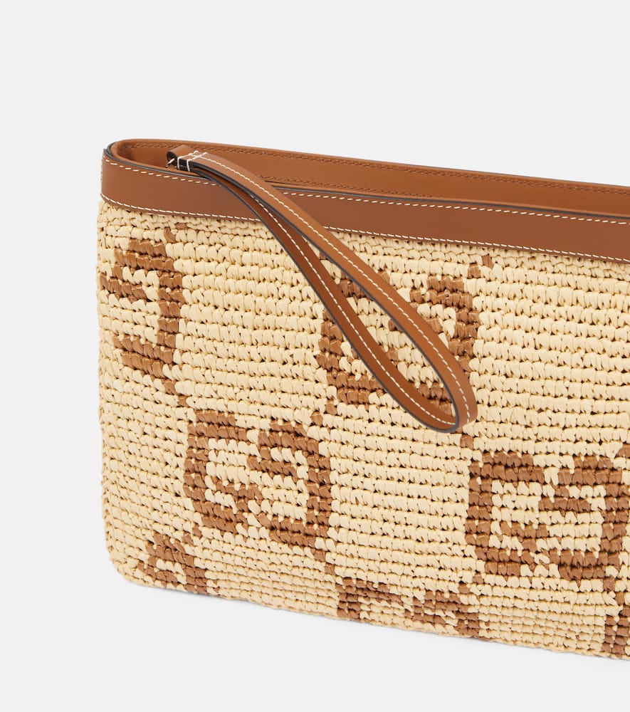Gucci Gg Leather-trimmed Clutch In Beige