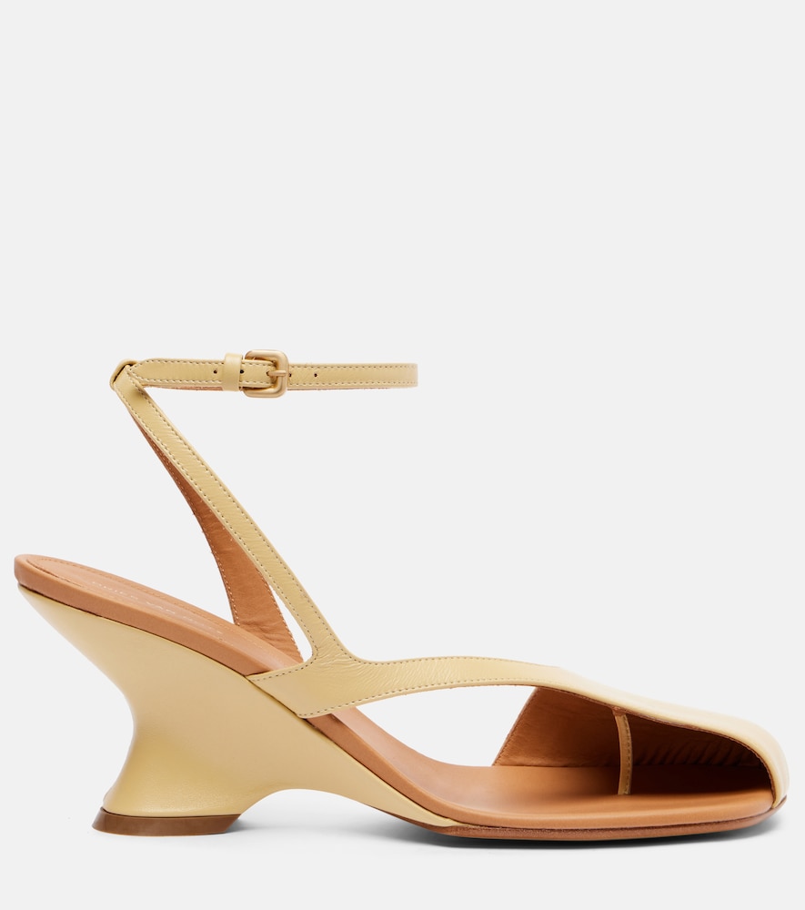  Dries Van Noten Dries Van Noten 75 Leather Wedge Sandals 