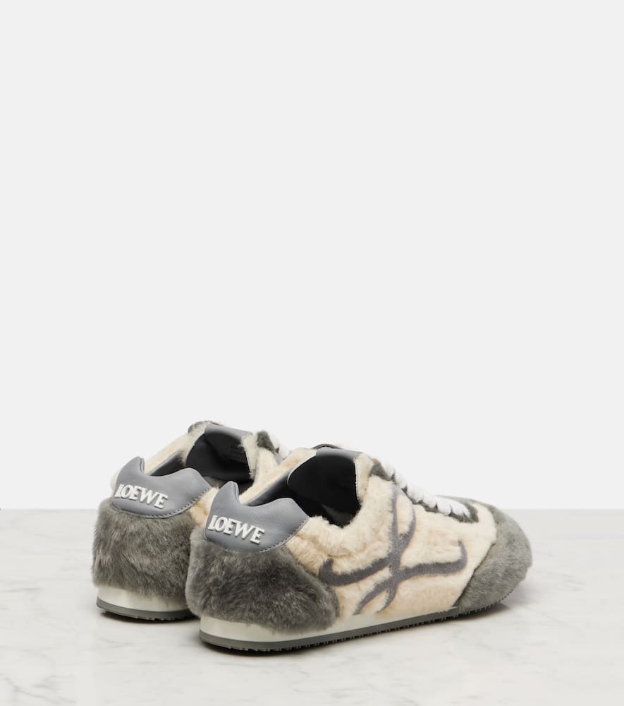 Loewe Ballet Runner 2.0 Shearling Sneakers In Gray