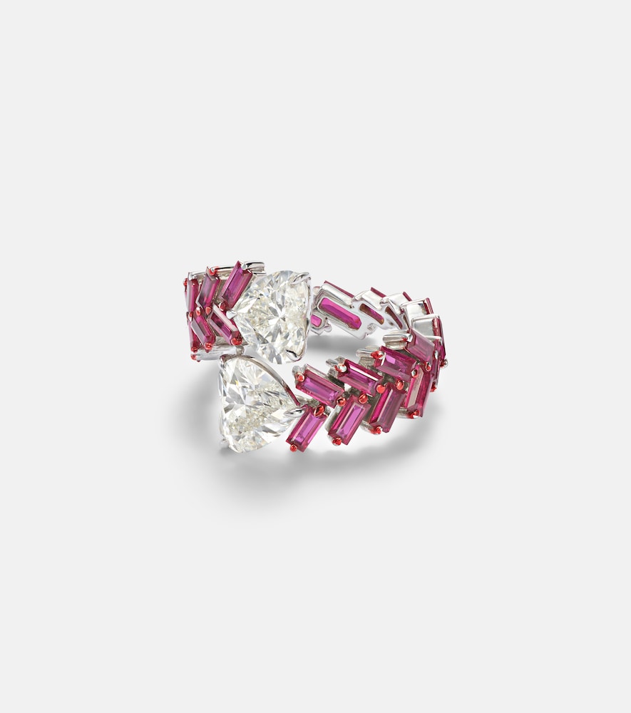 Anello in oro bianco 18kt con rubini e diamanti