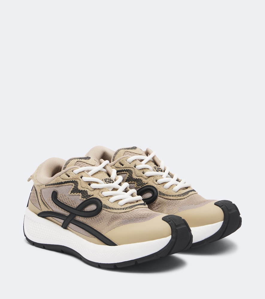 Sneakers Pogo mit Mesh