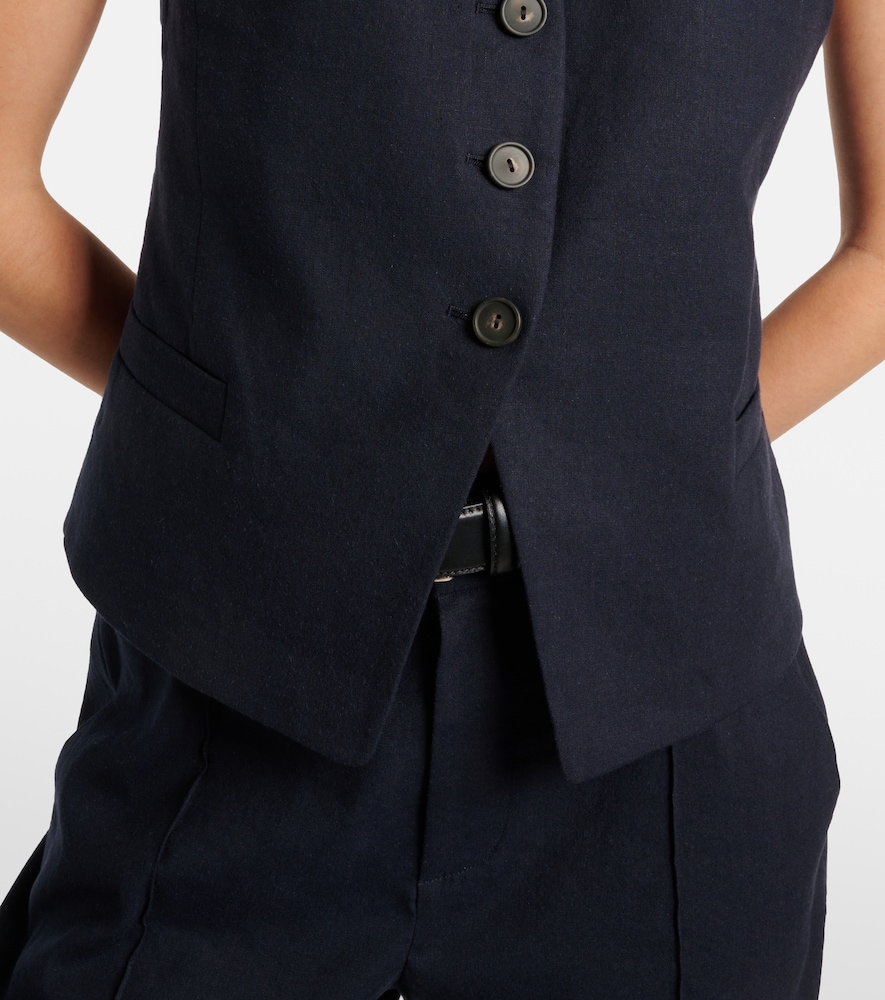  Vince Vince Linen-blend Vest 