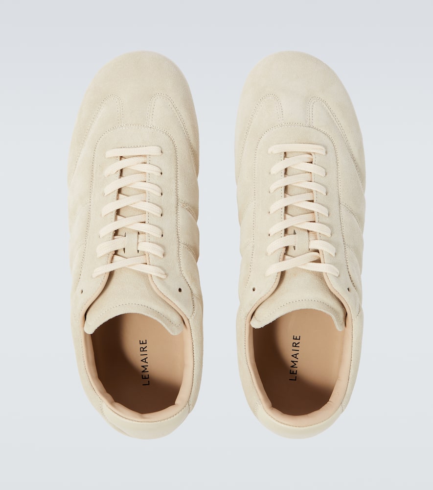 Lemaire Soft Runner Sneakers In Ivory Suede In Neutral