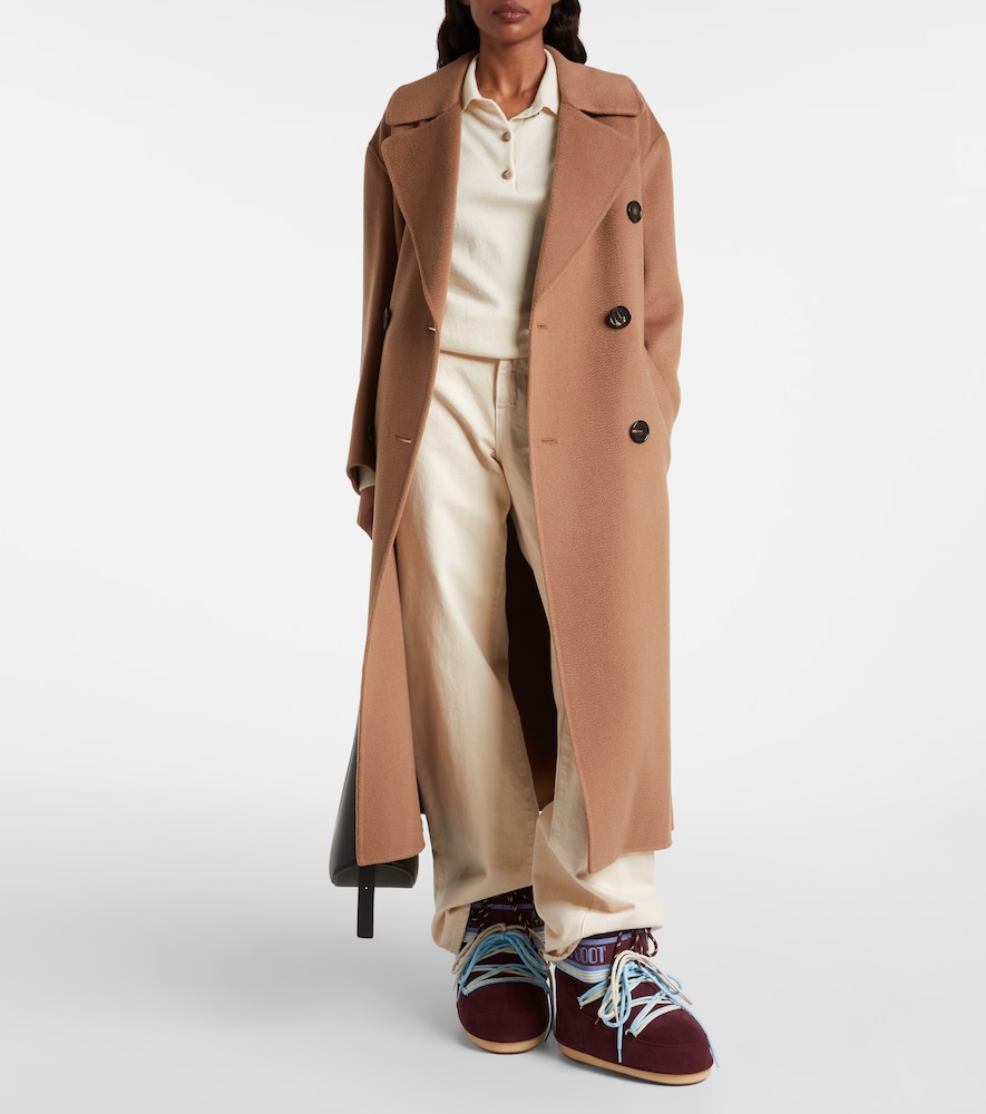 Icon Low Suede Snow Boots