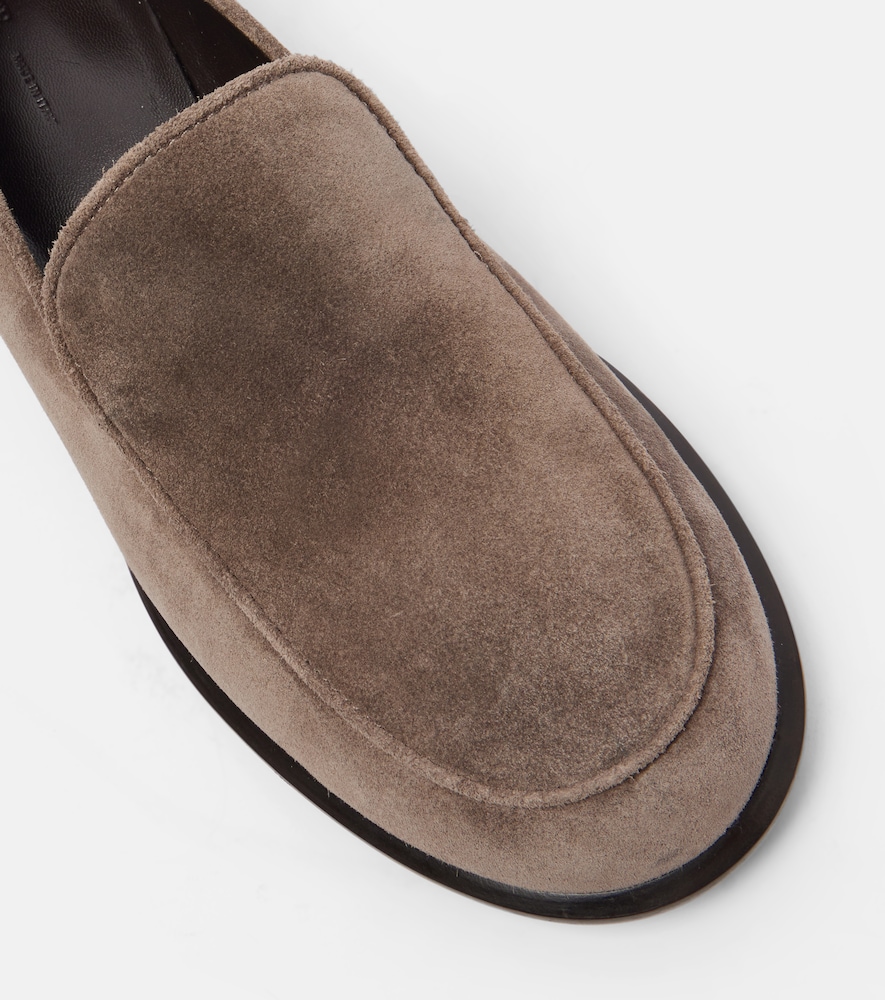  Khaite Khaite Loafers Miles Aus Veloursleder 