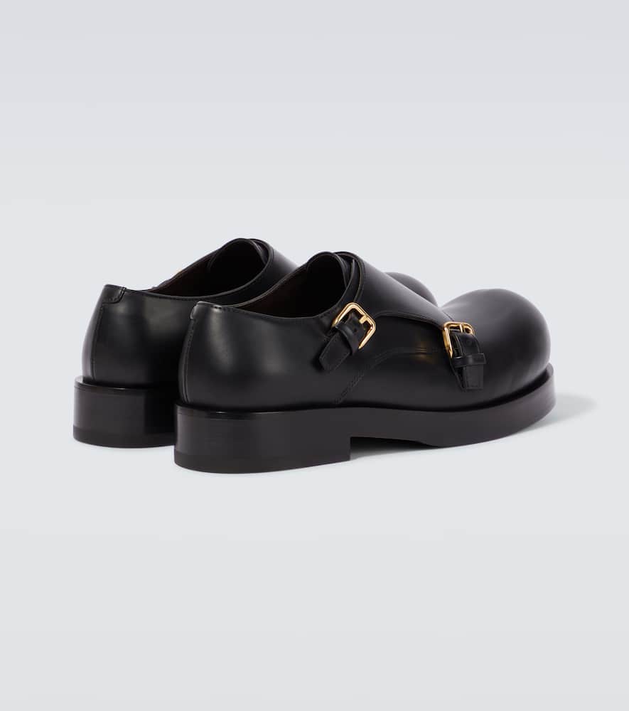 Bottega Veneta Helium Leather Monk Strap Shoes In Schwarz