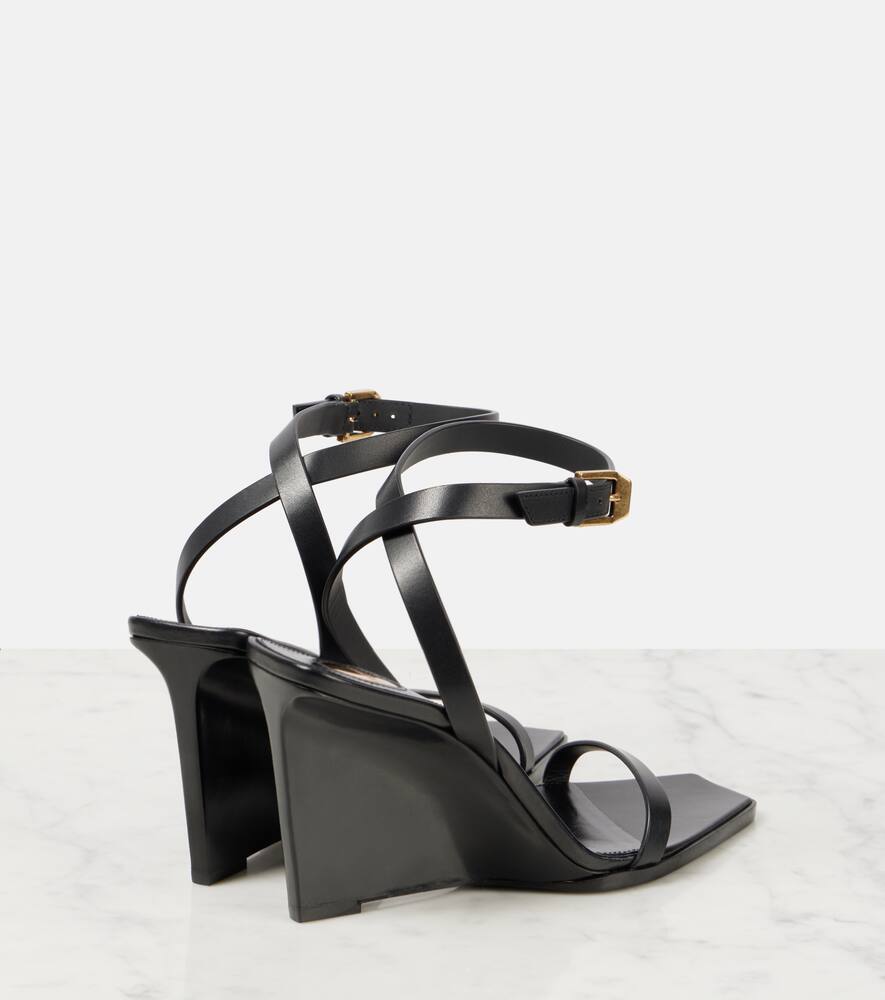 Saint Laurent 90 Leather Wedge Sandals In Black