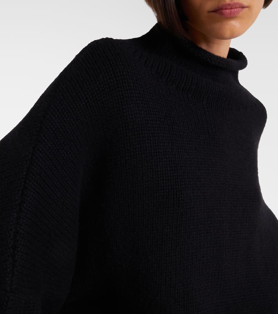 Khaite Juniper Cashmere Turtleneck Sweater In Black