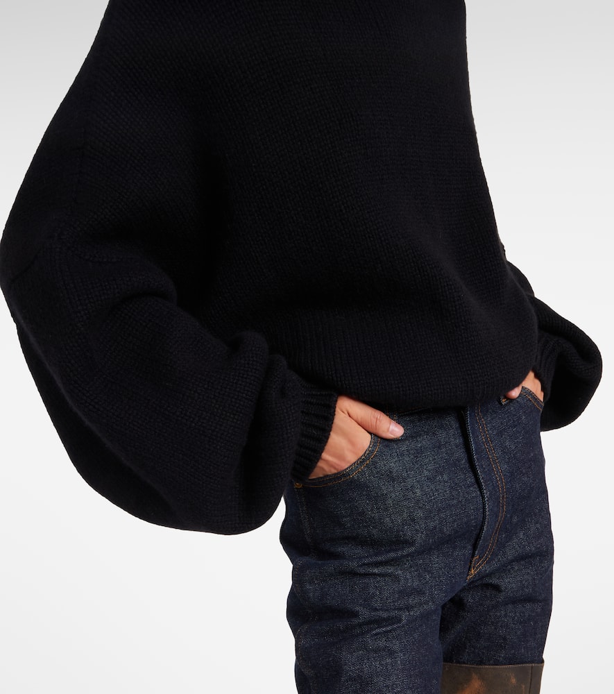 Khaite Juniper Cashmere Turtleneck Sweater In Black