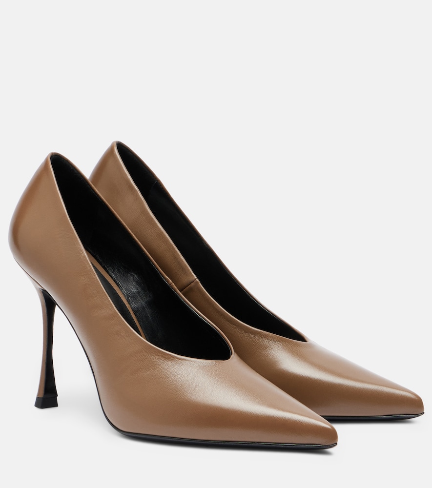 Kiss Pumps
