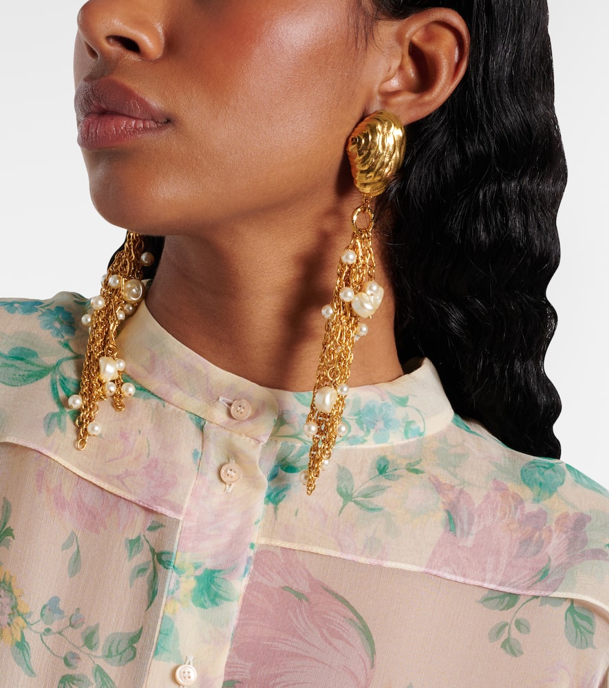 Chloé Gold-tone Shell Pearl Drop Earrings In Gold