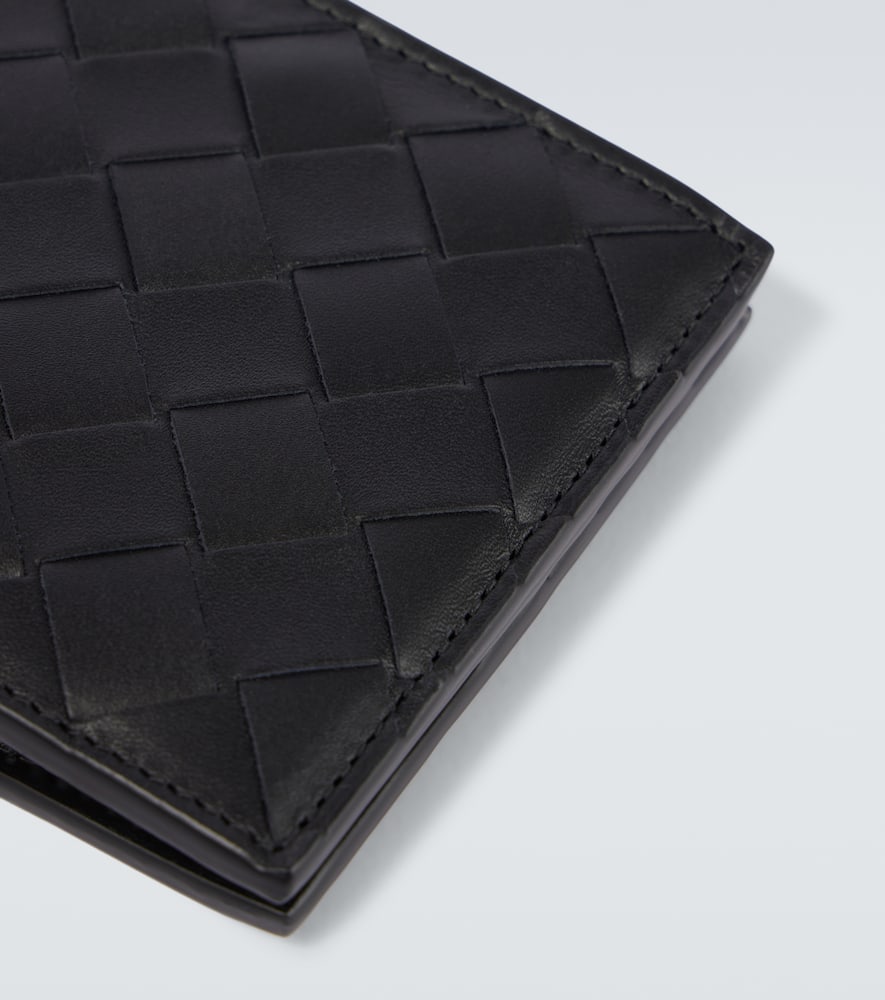 Bottega Veneta Intrecciato Leather Wallet In Black
