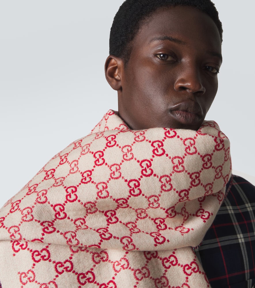  Gucci Gucci Gg Reversible Wool Jacquard Scarf 