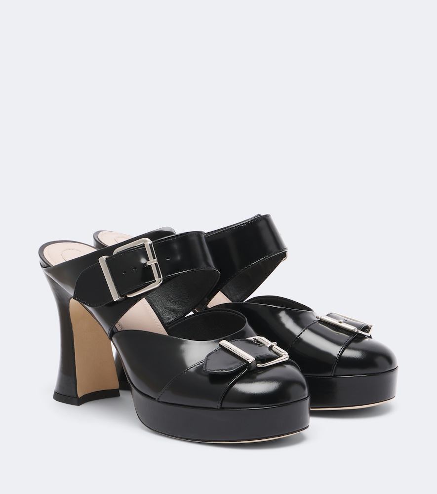 Simone Rocha Mules Buckle Sculpt en cuir 780 €