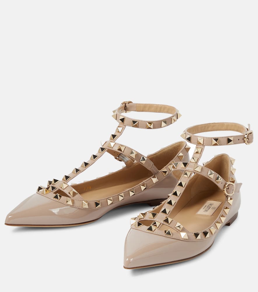 Valentino Rockstud Caged Patent Flat In Pink