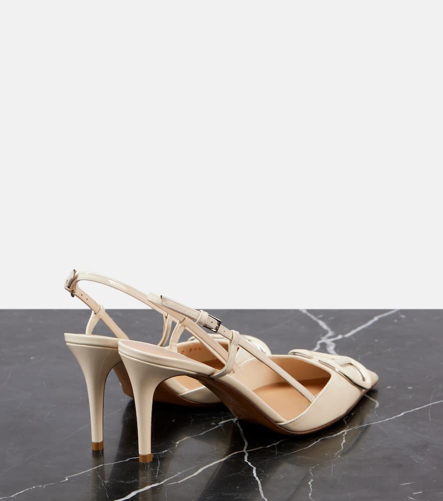 Valentino Garavani Vlogo Signature Patent Leather Slingback Pump 80mm Woman Light Ivory 42 In Weiss