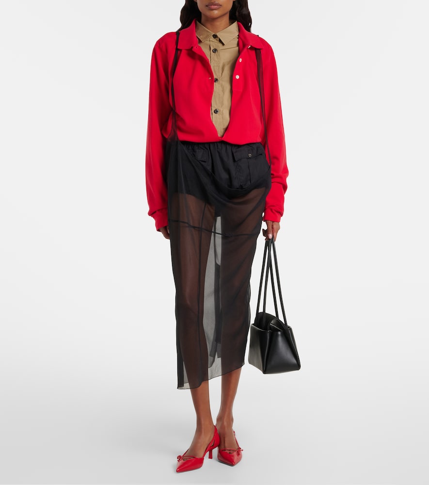 Bow-Detail Pumps