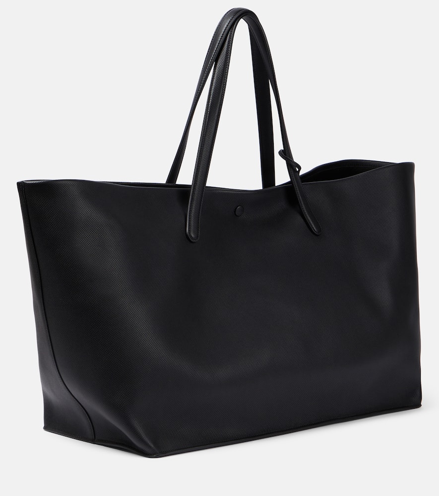 The Row Xl Idaho Saddle Leather Tote Bag In Black