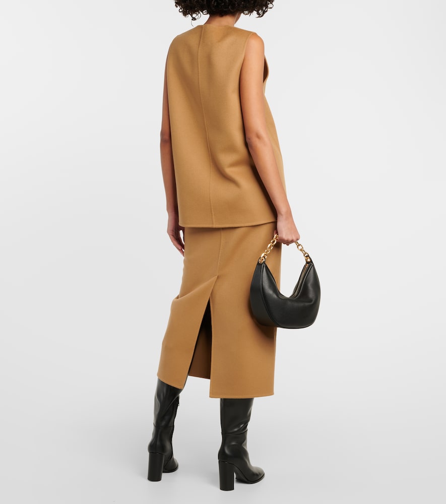 Valentino Solid Vest In Braun