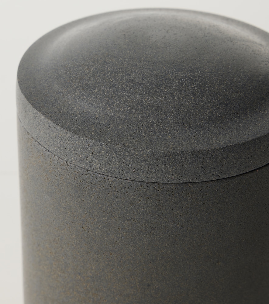  Louise Roe Louise Roe Gallery Object 01 Stoneware Container 