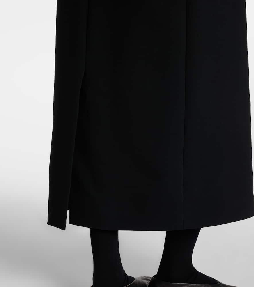 The Row Erdene Virgin Wool Coat In Black