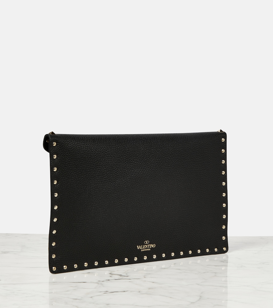 Valentino Dnu Inv  Rockstud Grainy Leather Pouch In Black