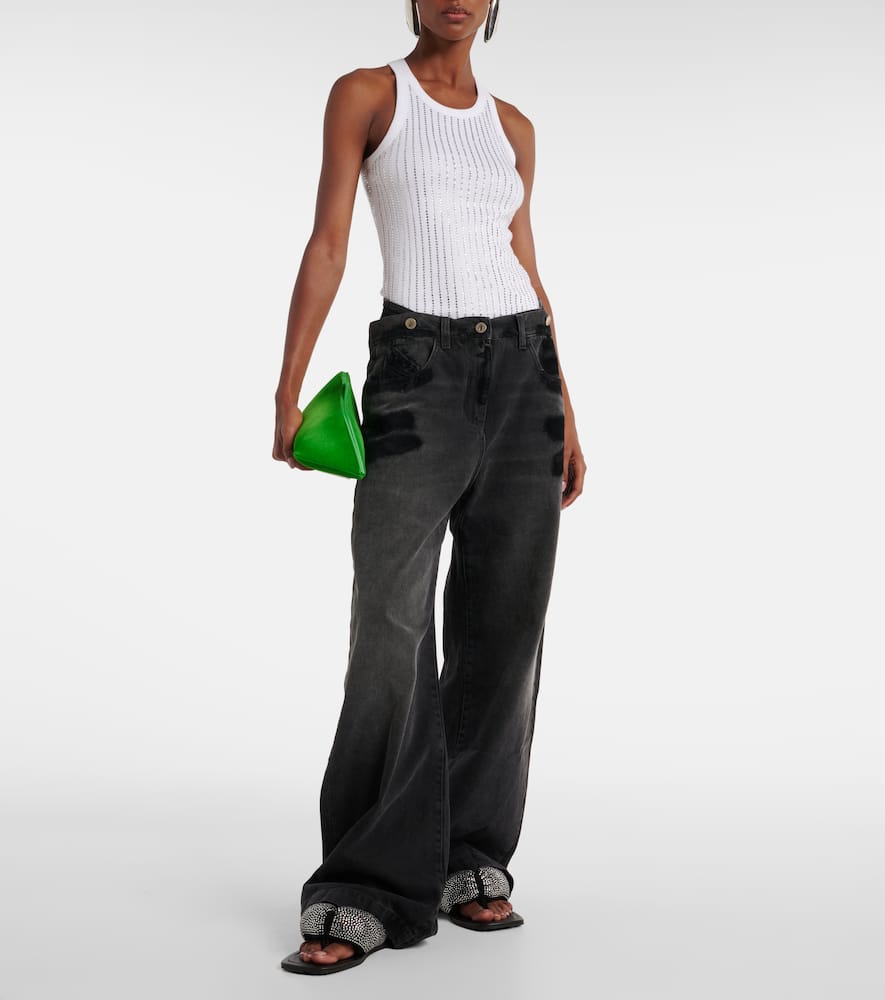 INDIE缀饰皮革夹趾凉鞋