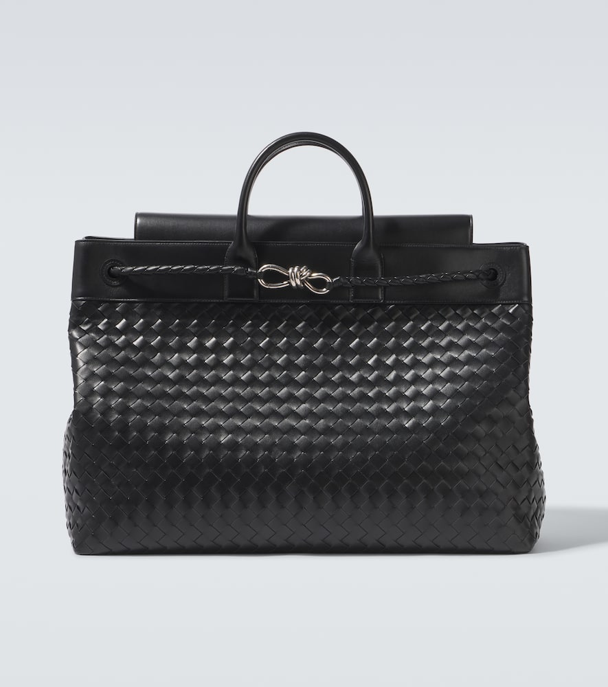 Bottega Veneta Andiamo Voyager Large Leather Tote Bag