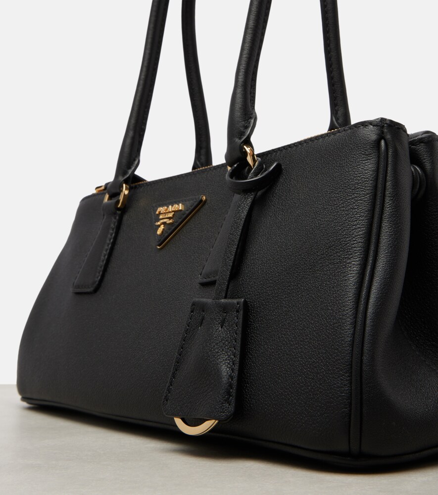  Prada Prada Prada Galleria Medium Leather Tote Bag 