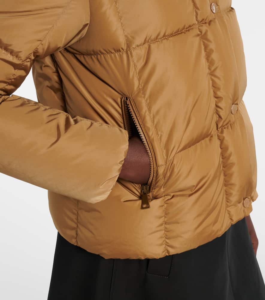 Moncler Castelnou Square-quilted Hooded Short Down Jacket Clothing In Brown