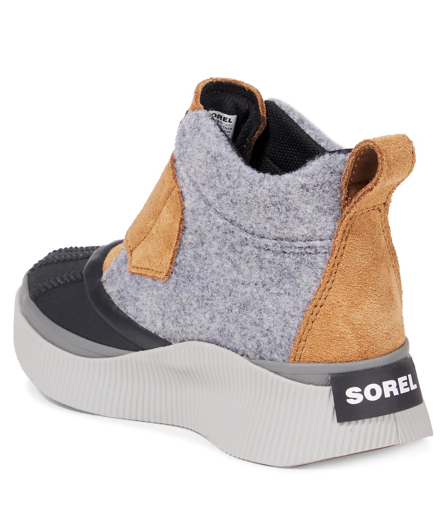  Sorel Kids Sorel Kids Out N Aboutâ¢ Iv Suede-trimmed Boots 