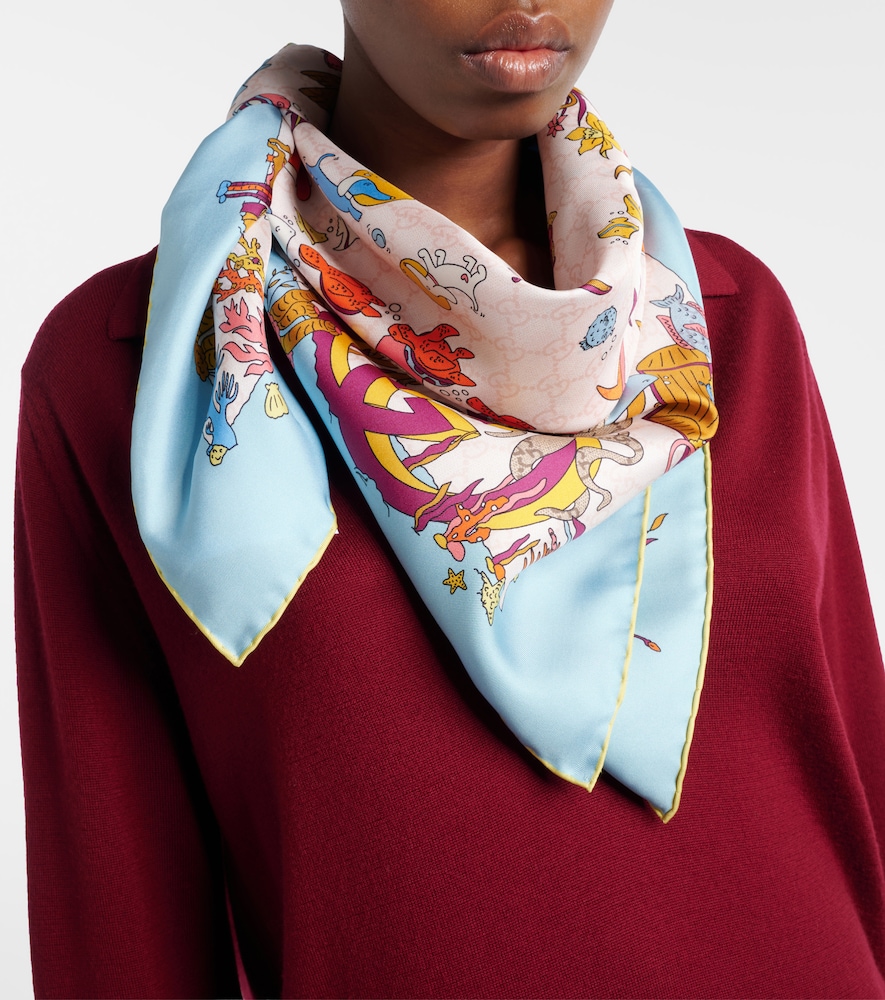 Gucci GG printed silk twill scarf
