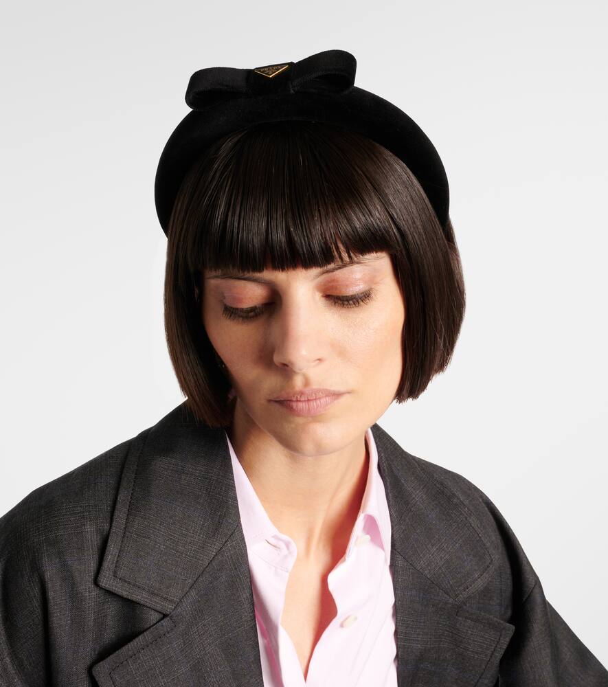 Prada Haarreif Aus Samt In Schwarz