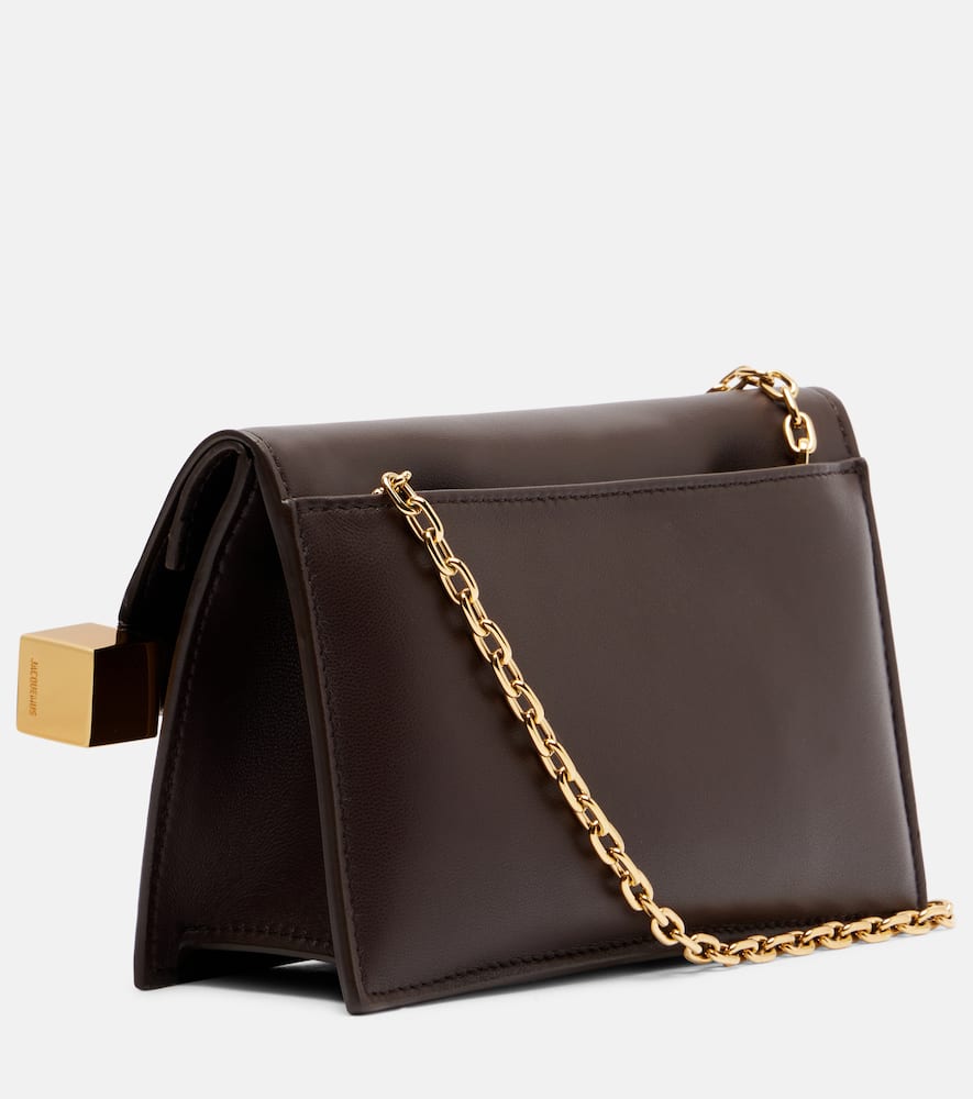Jacquemus La Pochette Rond Carré Small Leather Clutch In Brown