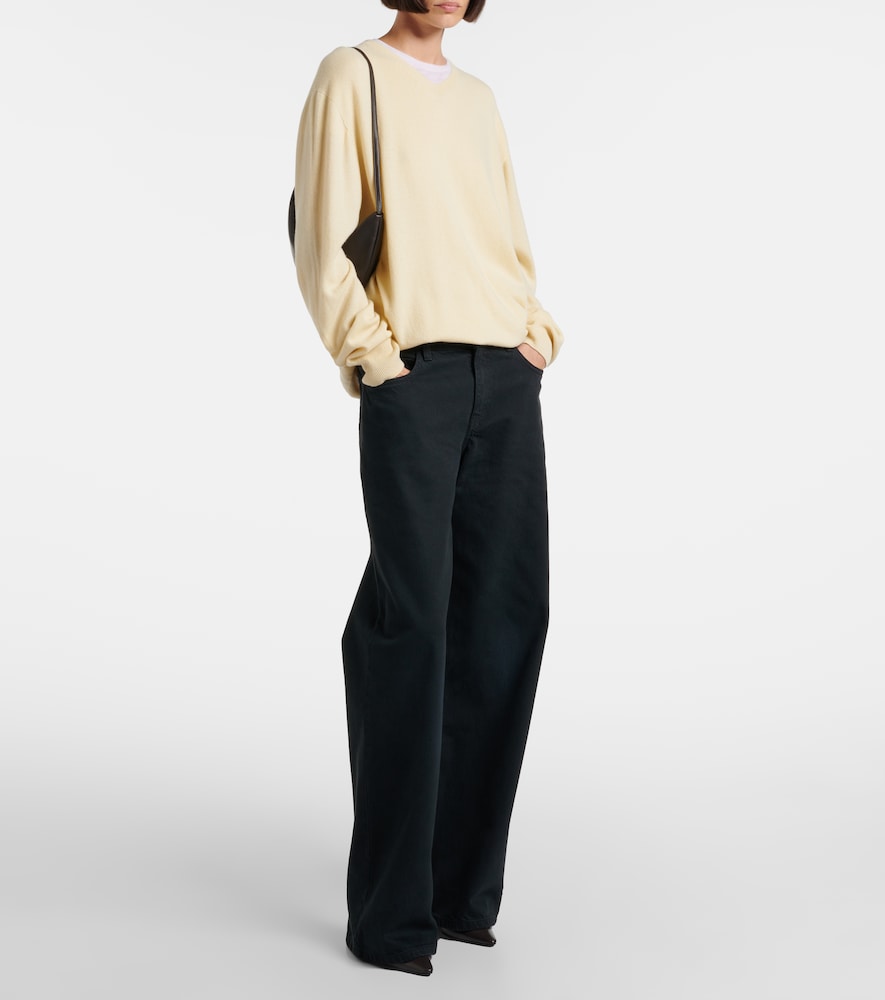 Liisa 80 Pumps
