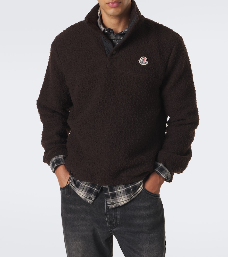 Logo Sweater
