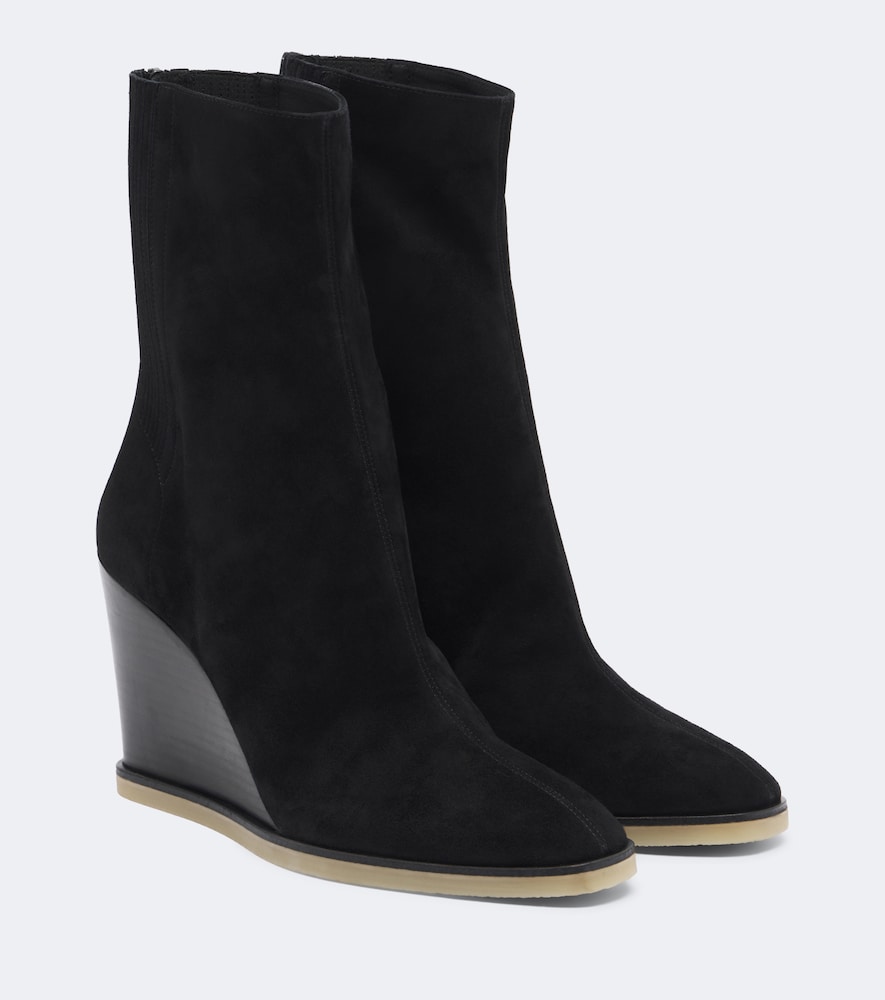 Saint Honoré Suede Wedge Ankle Boots