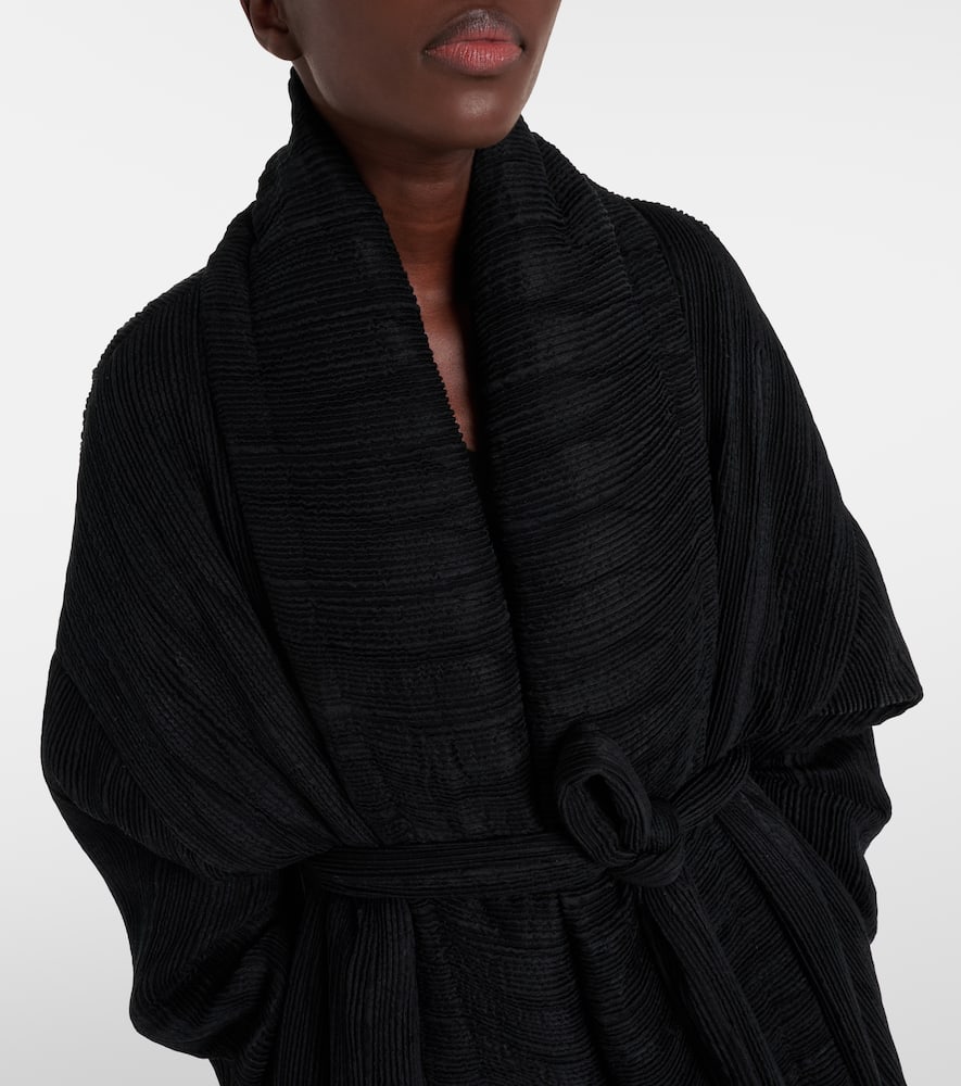 The Row Moorea Silk Coat In Black