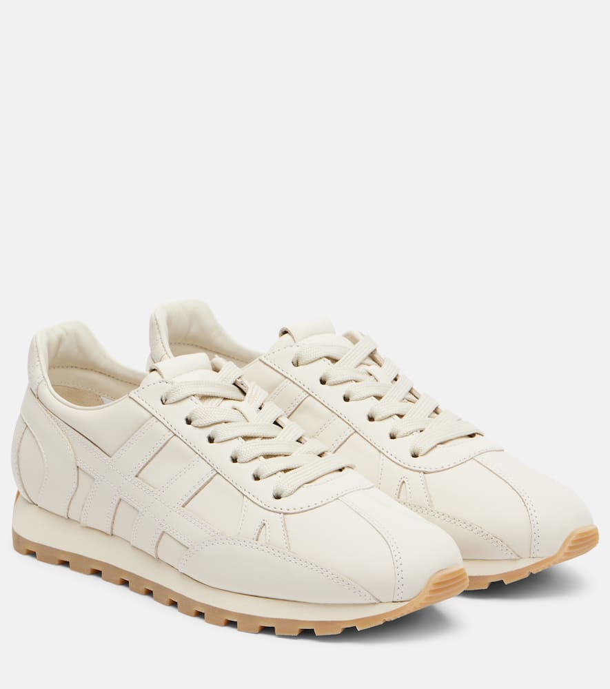 H671 suede sneakers