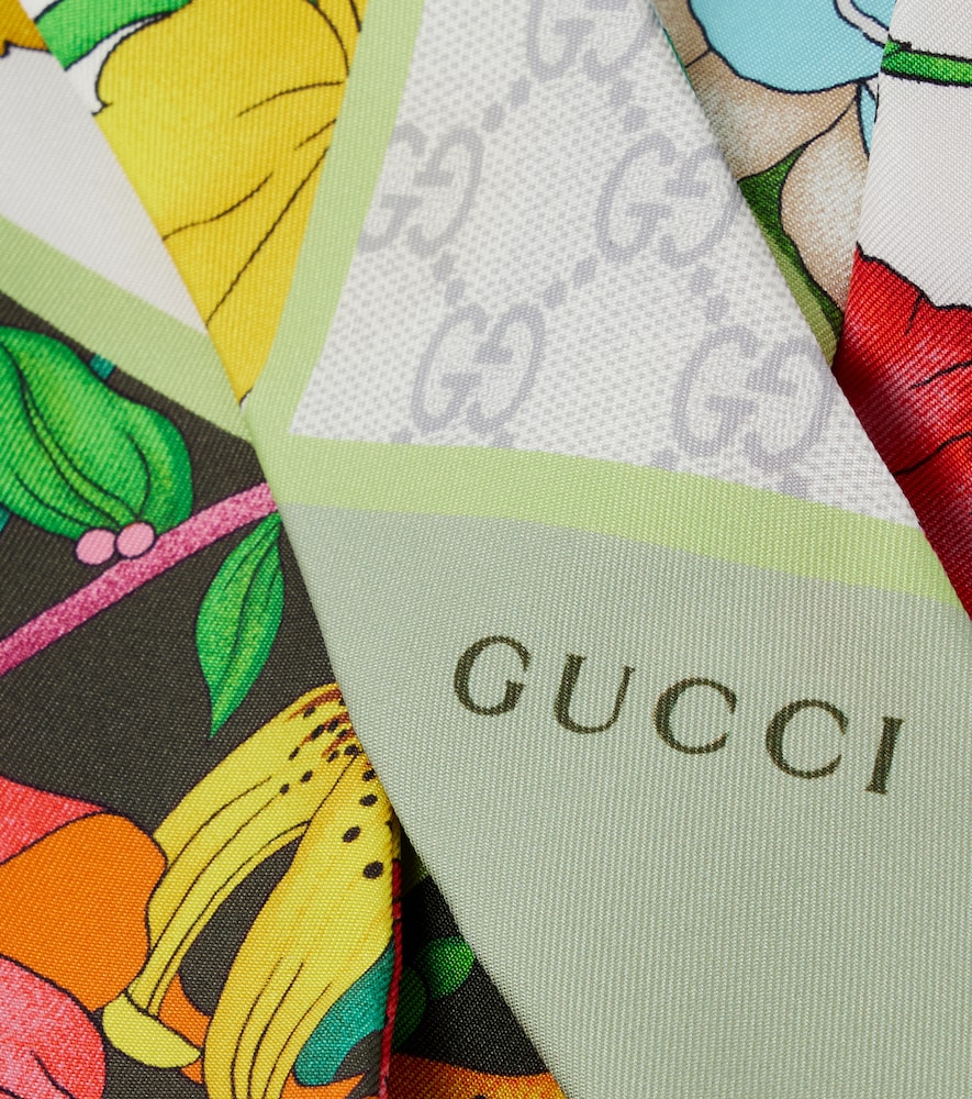  Gucci Gucci Printed Twill Silk Scarf 