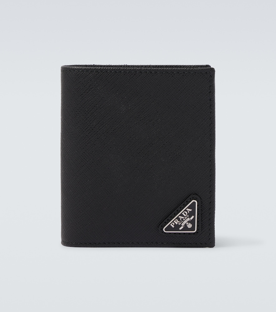 Prada Portefeuille en cuir Saffiano logo 550 €