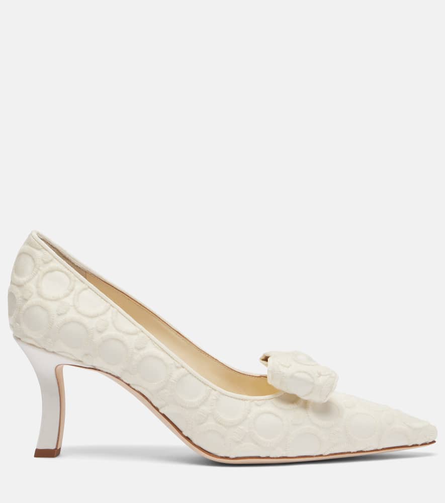 Manolo Blahnik Epirotes 70 Embroidered Satin Pumps In White